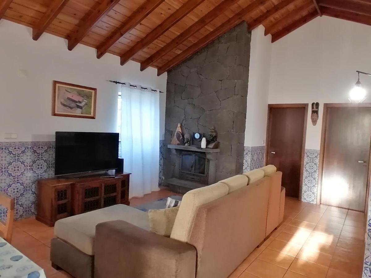 Вилла A Casa Da Formosinha Мадалена Экстерьер фото